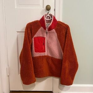 Vibrant, pullover fleece